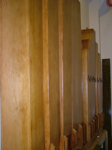 Bass flues